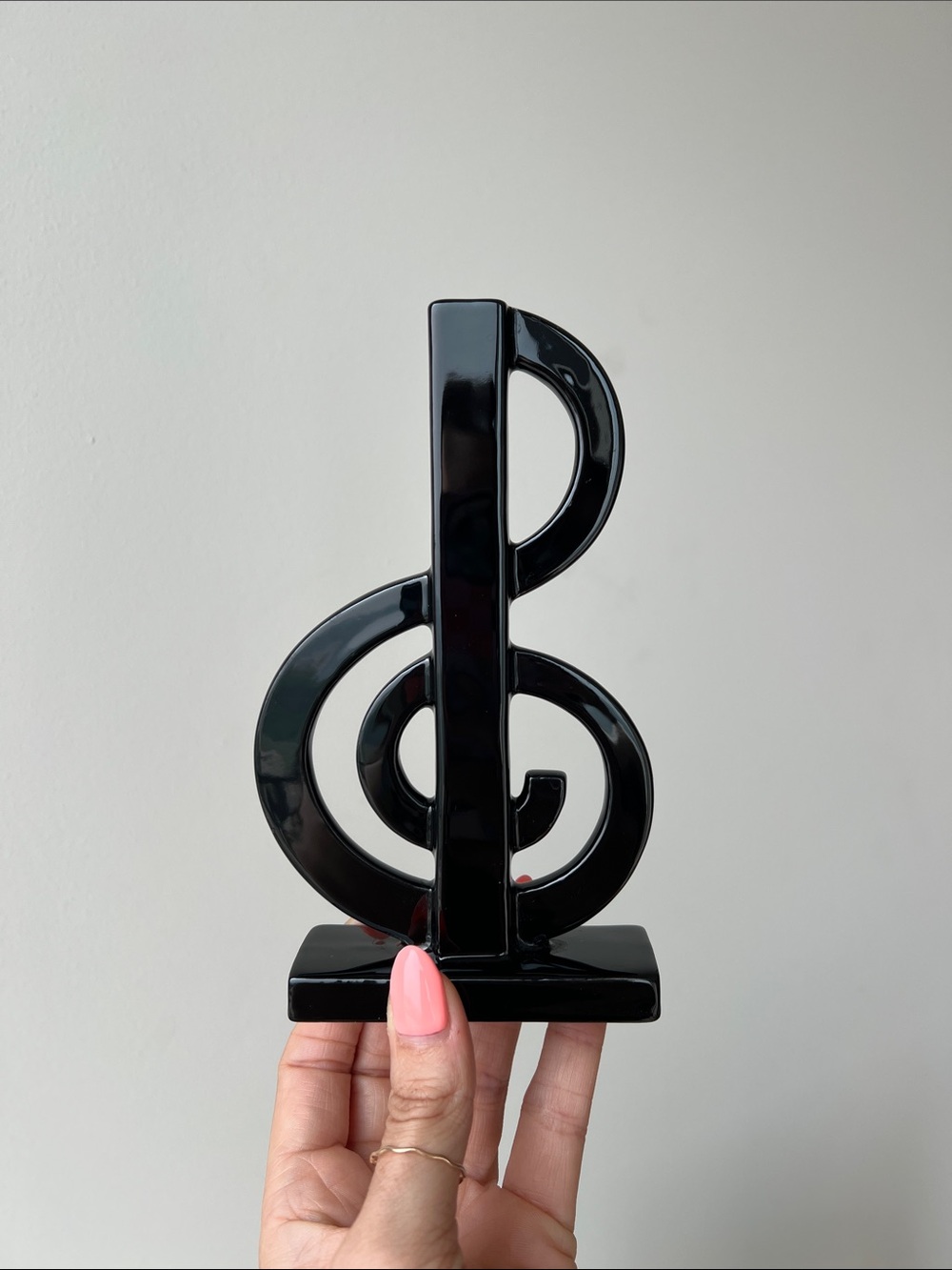 Vintage Fitz and Floyd Music Note Treble Clef Bud Vase